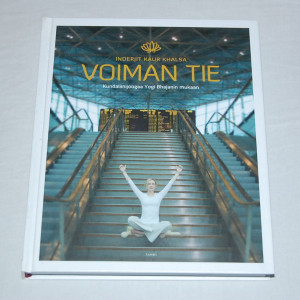 Inderjit Kaur Khalsa Voiman tie - Kundaliinijoogaa Yogi Bhajanin mukaan